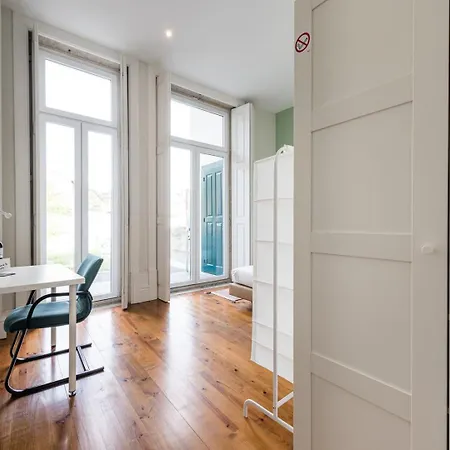 Hotel Guestready - *