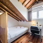 Hotel Guestready - *