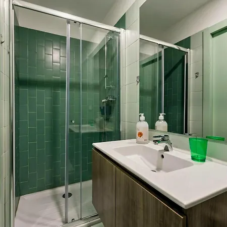 ホテル Guestready - *